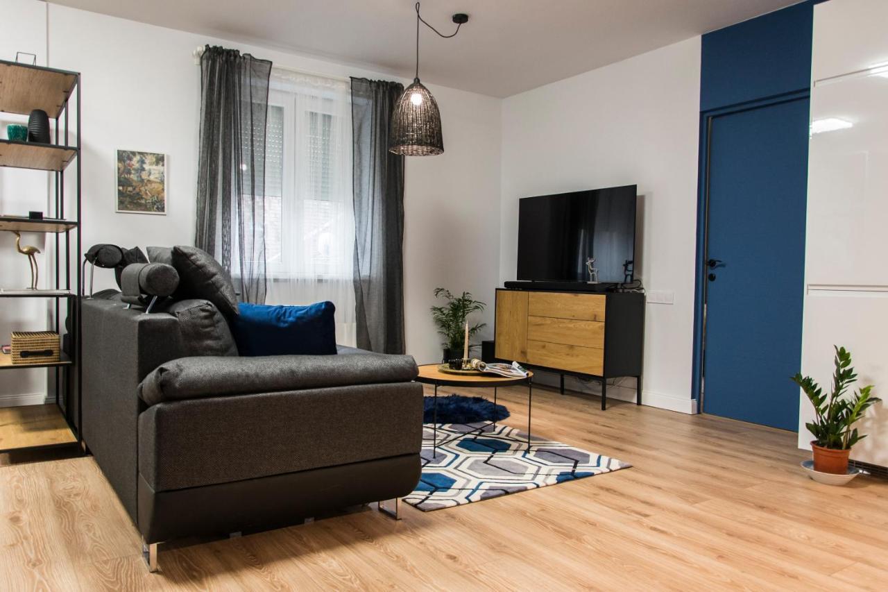 Danubio****2 Bedrooms-Be In The Center Of It All! Budapest Exteriör bild